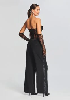 Hailey Embellished Lace Top -Women's Clothing Shop Ecommerce Crop 20230815 Hailey Top Royce Gloves 2547 ECOMM