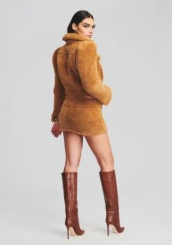 Amelio Teddy Skirt -Women's Clothing Shop Ecommerce Crop 220201 Retrofete SHOT 28 2670 eComm