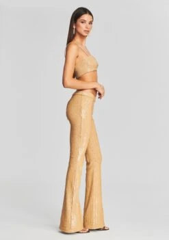 Vaani Bra -Women's Clothing Shop Ecommerce Crop 220616 Retrofete eComm Set2 SHOT 15 2562