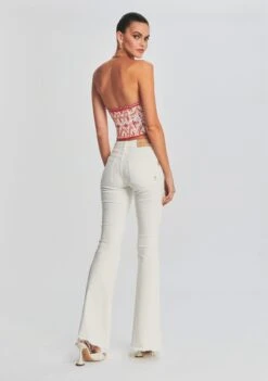 Moore Mid Rise Flare Jean -Women's Clothing Shop Ecommerce Crop 221115 Ecom SET1 SHOT 40 6501 091ecae4 e1b0 4b74 8f70 6c2d1d5892a8