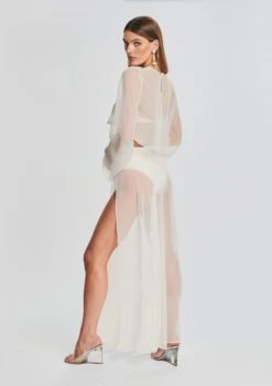 Grace Cropped Shirt -Women's Clothing Shop Ecommerce Crop 221129 Ecom Set2 SHOT 08 1404 e0a757f3 1e20 445b 9045 6a2e400608ab