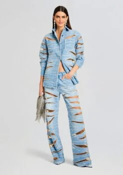 Renzo Embellished Denim Jean -Women's Clothing Shop Ecommerce Crop 23 10 25 AVANISHIRT RENZOJEAN BONDI 2748 ECOMM 7ca31105 1ce8 4de2 b9d1 45ca76e9e15c