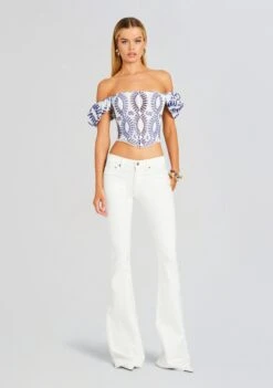 Nivak Top 11 Nivak Top -Women's Clothing Shop Ecommerce Crop 23 11 16 NIVAKTOP KLEINBLUE 2159 ECOMM