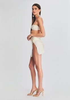 Lini Lycra Mini Skirt 9 Lini Lycra Mini Skirt -Women's Clothing Shop Ecommerce Crop 230111 SET1 Shot 29 4510 eComm