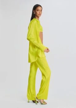 Cayne Silk Shirt -Women's Clothing Shop Ecommerce Crop 230111 SET1 Shot 31 4939 eComm eComm