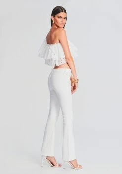 Murphy Mid Rise Jean -Women's Clothing Shop Ecommerce Crop 230510 Set2 SHOT 14 1829 eComm