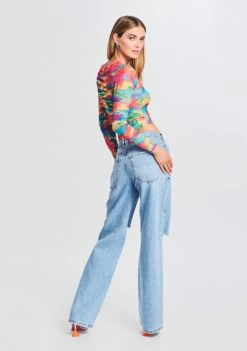 Janey Top -Women's Clothing Shop Ecommerce Crop 230621 Retrofete SET1 Shot 32 0141 eComm 0006f2eb 509c 40da 9548 c777ef74840f