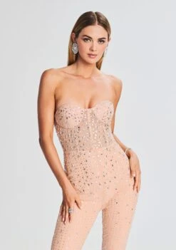 Vegas Jumpsuit -Women's Clothing Shop Ecommerce Crop 230621 ECOM SET2 SHOT 45 5256 ECOMM