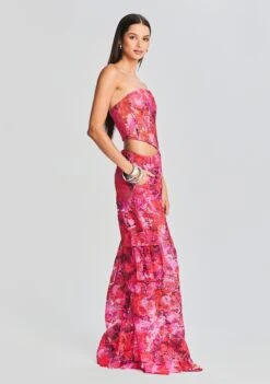 Mabel Cargo Pant 9 Mabel Cargo Pant -Women's Clothing Shop Ecommerce Crop 230816 SET2 MABELCORSET MABELPANT 6083 ECOMM 098f4300 51e9 4de6 b922 6f1a35c2873d