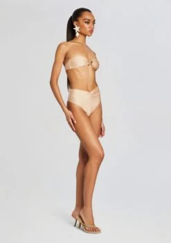 Claire Bikini Bottom -Women's Clothing Shop Ecommerce Crop 24 02 15 KANDALLBIKINITOP CLAIREBIKINIBOTTOM CHRISTINEMESHMAXISKIRT BODY107 2526 ECOMM dfe1d7cd a6ba 42eb 9822 99616249b23e