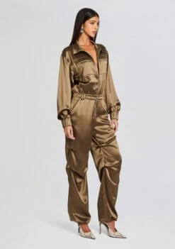Robin Jumpsuit -Women's Clothing Shop Ecommerce Crop 24 02 16 ROBINJUMPSUIT MILITARYGREEN 976 ECOMM